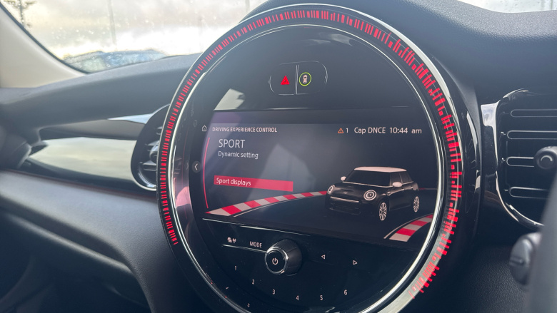 MINI Hatchback 1.5 Cooper Classic Premium 5dr Auto Petrol Hatchback